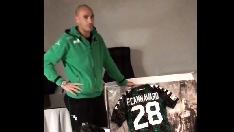 Paolo Cannavaro, l'addio ai compagni: «Il calcio non mi mancherà, voi sì»