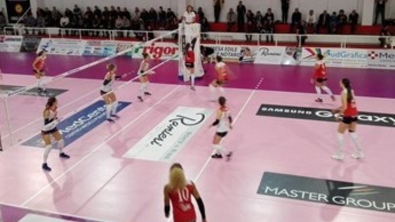 Volley: A2 Femminile, Cuneo si fa battere da Mondovì, l'ammucchiata continua