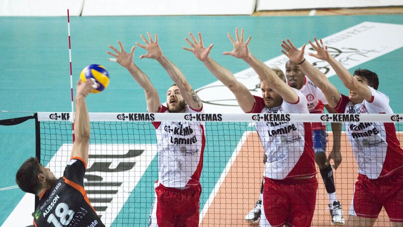 Volley: A2 Maschile, Girone Bianco: Santa Croce sempre più leader