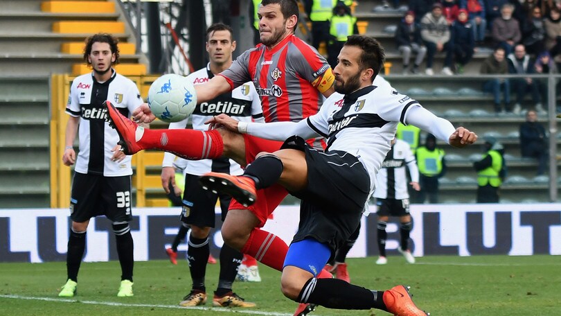 Serie B, Frosinone show: che poker. Zeman vince 1-0 nella sua Foggia, la Salernitana batte il Venezia di Inzaghi 3-2