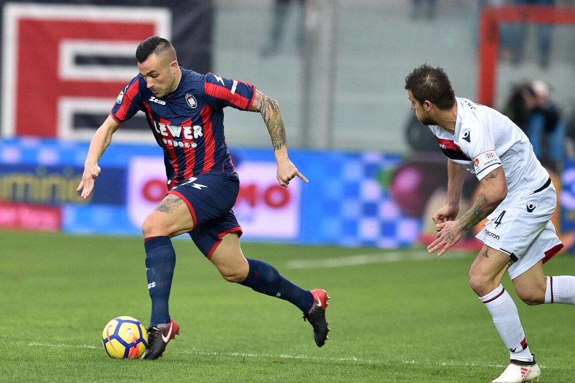 Serie A Crotone, trauma distorsivo alla caviglia per Martella
