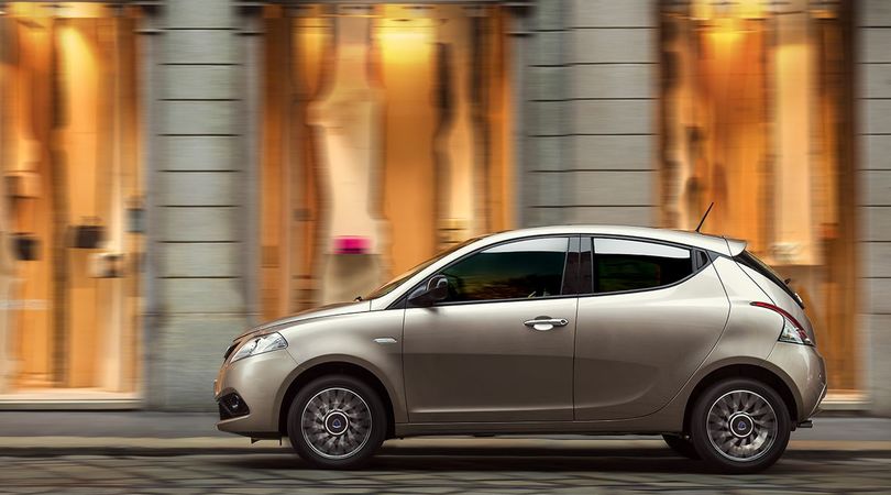 Lancia Ypsilon: tre nuone versioni sempre più fashion