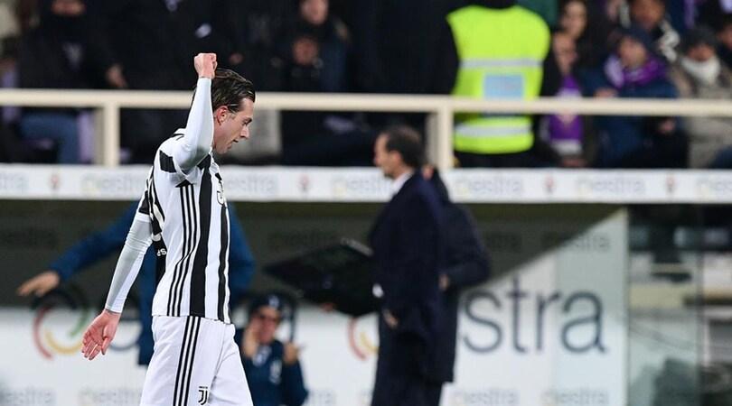 Fiorentina-Juventus, vendetta Bernardeschi: dai fischi alla gioia per il gol da ex