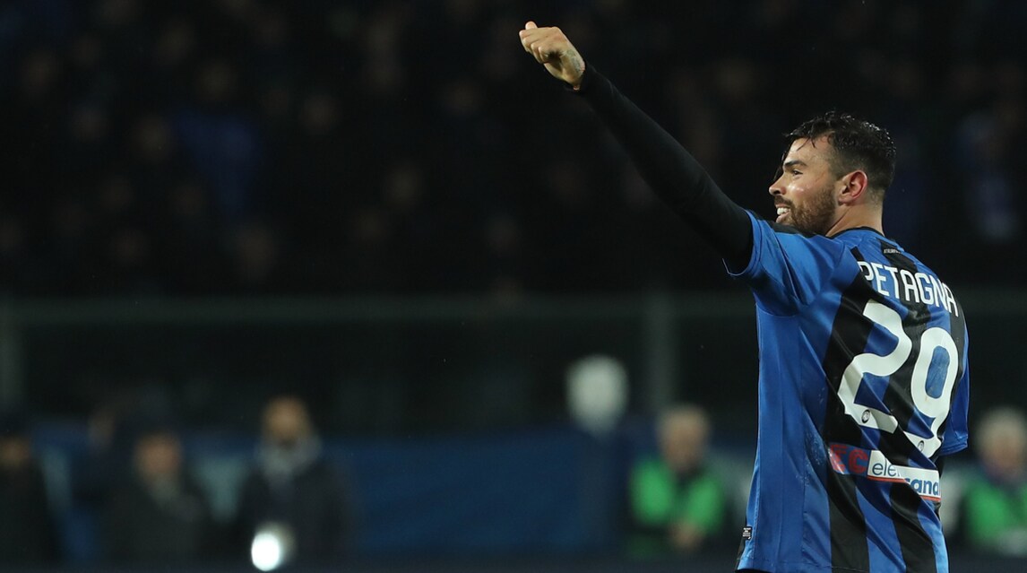 All'Atleti Azzurri d'Italia i bergamaschi non vanno oltre il pareggio: segna prima il croato, poi il centravanti triestino pareggia allo scadere del primo tempo. Nel finale espulso Milenkovic