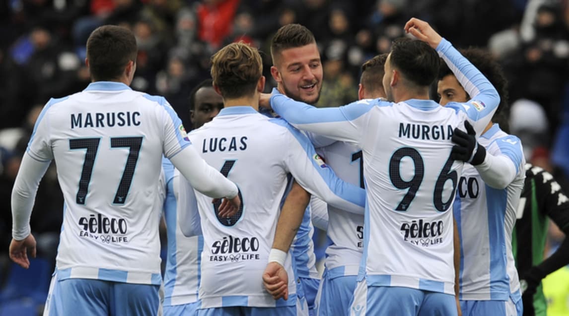 Milinkovic-Savic e Immobile, la Lazio festeggia: 3-0 a Sassuolo