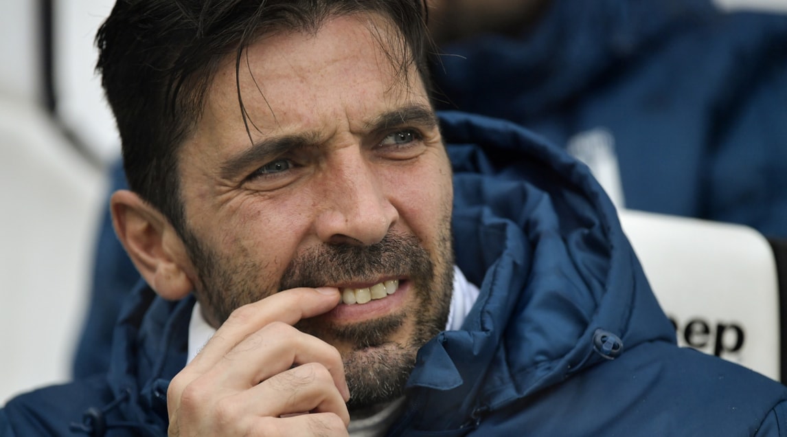 La serie A ha ricordato il capitano della Fiorentina scomparso