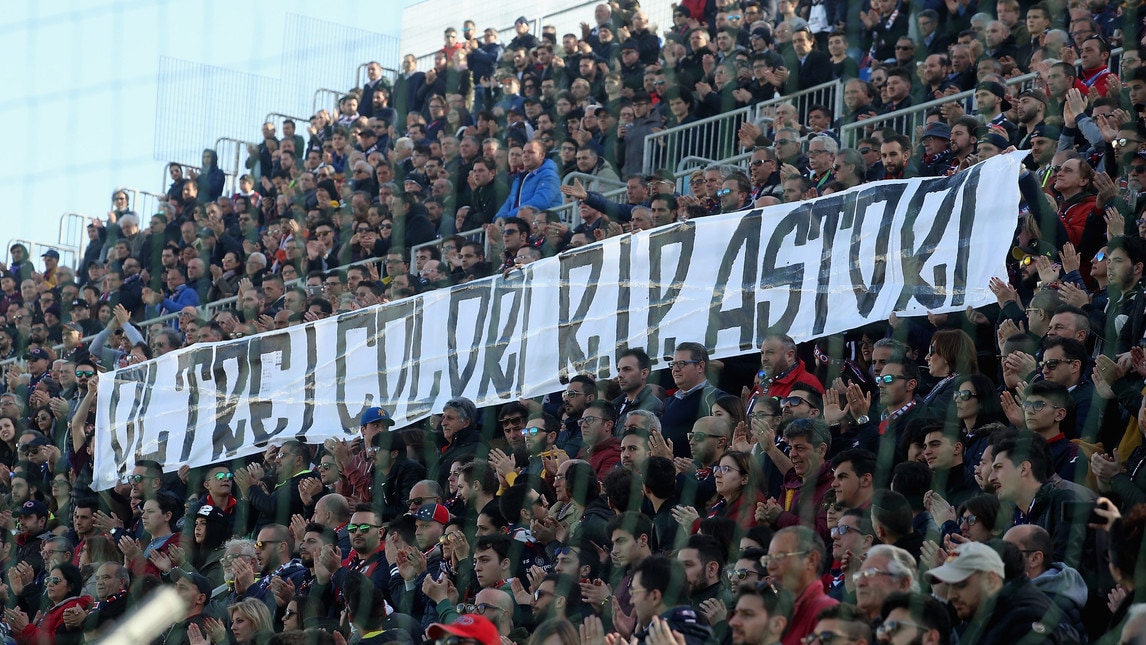 La serie A ha ricordato il capitano della Fiorentina scomparso