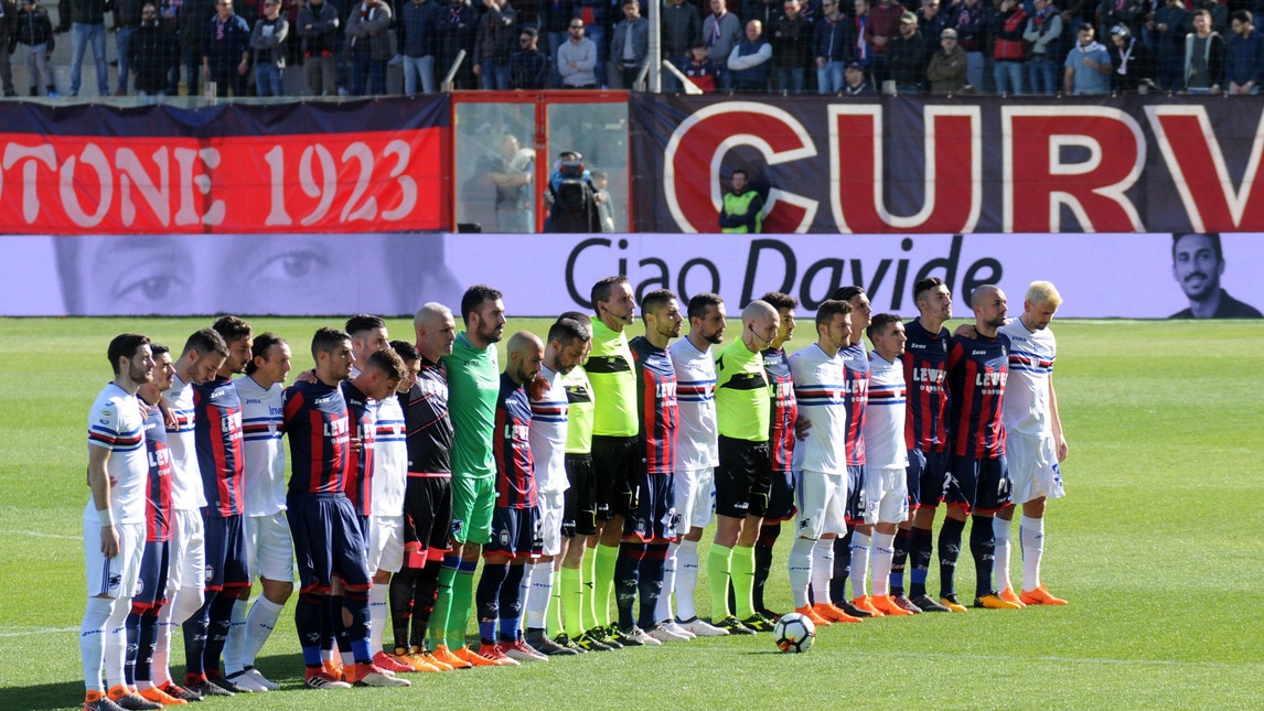 La serie A ha ricordato il capitano della Fiorentina scomparso