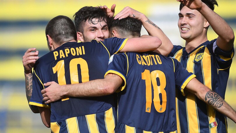 Serie C, sorride solo il Trapani. Juve Stabia valanga: 7-0 all'Akragas