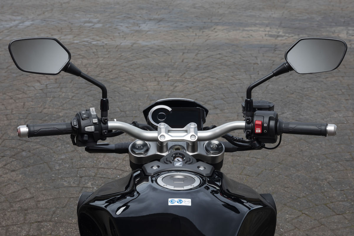 Test Honda CB1000R 2018, muscoli ed eleganza