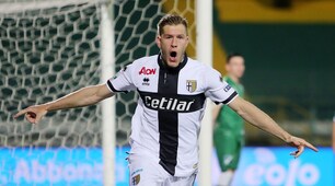 Serie B, Avellino-Parma 1-2: decidono Gagliolo e Barillà