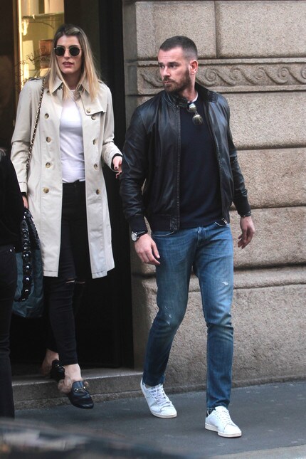 Francesca Piccinini, passeggiata con il compagno a Milano - Corriere