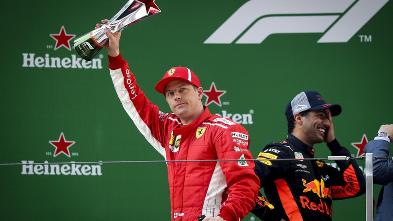 F1 Cina, Raikkonen: «Se non mi fossi fermato, ci saremmo scontrati con Vettel»