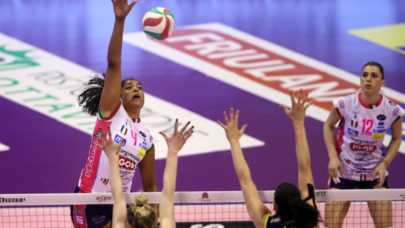 Volley: A1 Femminile, Conegliano pareggia i conti con Novara