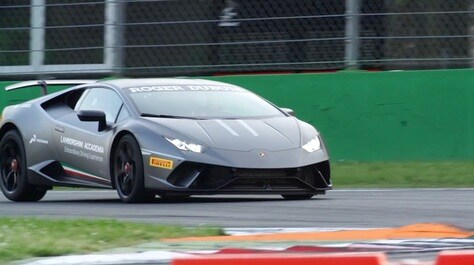 Lamborghini Huracàn Performante: ecco come si pilota a Monza