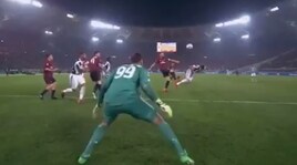 Coppa Italia, la serata nera di Donnarumma: ecco le due papere