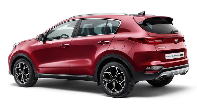 Kia Sportage, col restyling arriva l'ibrido 48 volt