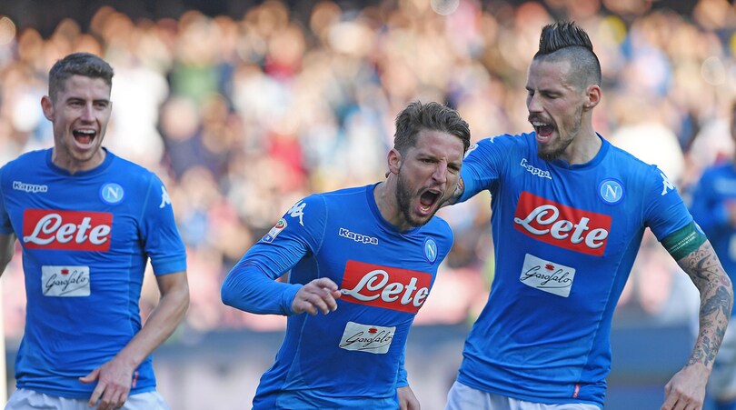 Tutti pazzi per Ancelotti ora nessuno vuole lasciare Napoli