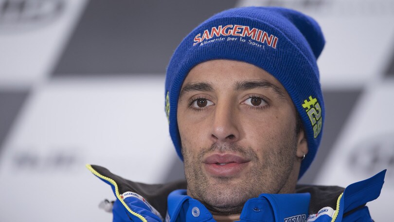 MotoGp Mugello: Valentino Rossi in Pole, diretta Sky alle 14 MotoGp Mugello: Valentino Rossi in Pole, diretta Sky alle 14