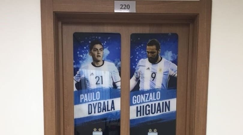 Argentina, Higuain e Dybala fanno coppia anche in camera