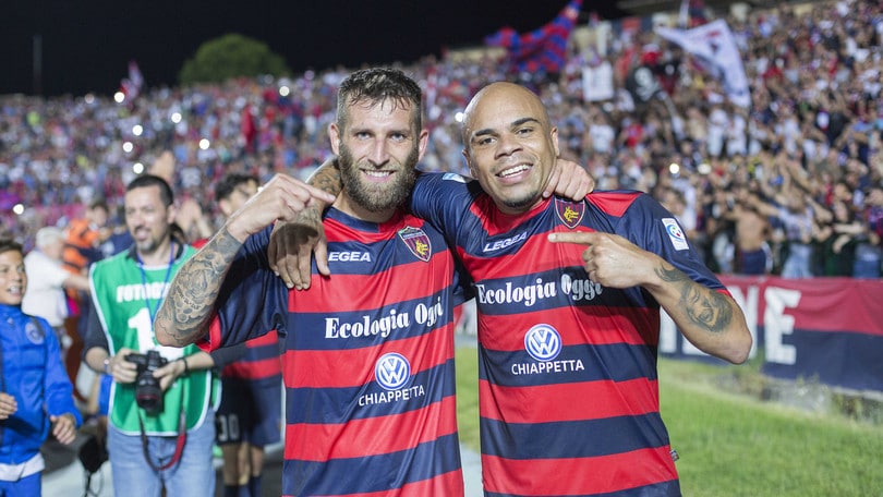 Serie C Cosenza, Trinchera: «Play off? Ci proviamo. Tutino, grande avvenire»
