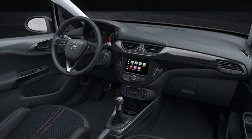 Opel Corsa Black Edition, compatta chic