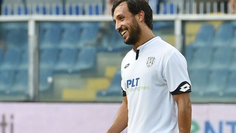 Calciomercato Chievo e Verona: derby per Laribi