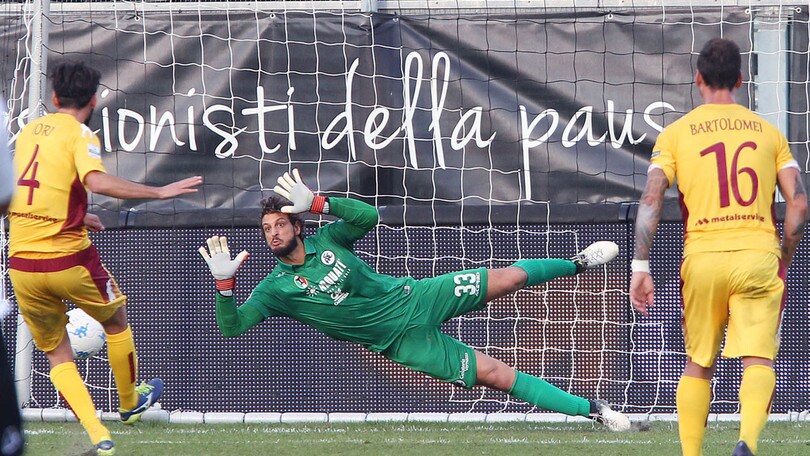 Calciomercato Avellino, Di Gennaro o Di Gregorio per la porta