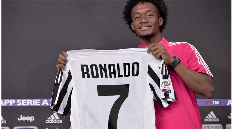 Juventus Cuadrado dona il 7 a Cristiano Ronaldo