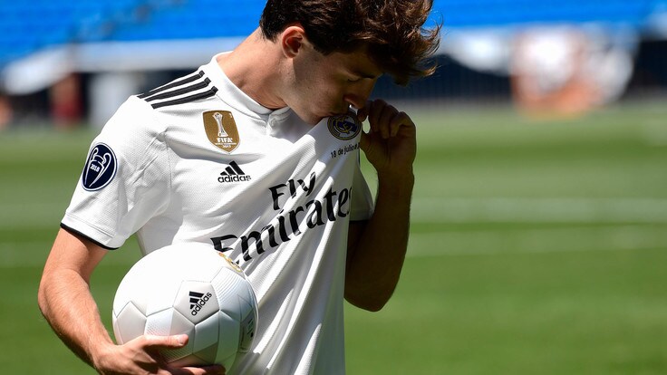 Seconda Maglia Real Madrid Odriozola Seconda Maglia Real Madrid Odriozola