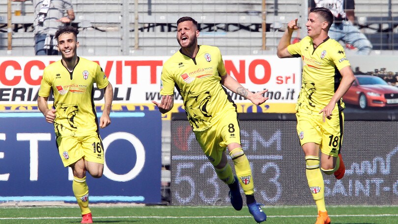 Calciomercato Salernitana, ufficiale: ceduto Altobelli all'Unicusano Ternana