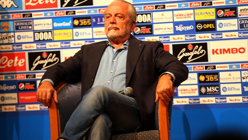 Napoli, De Laurentiis annuncia l’acquisto di Santiago Arias del Psv