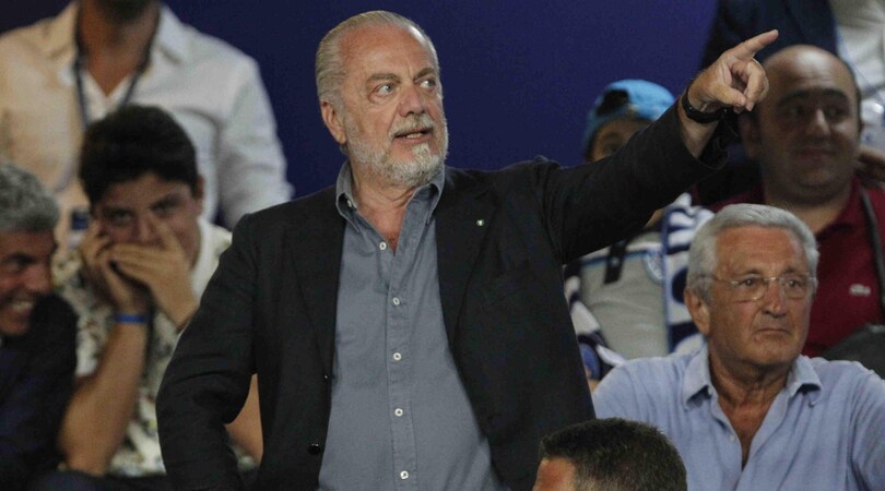 Napoli, striscioni contro ADL: Napoli, striscioni contro ADL: