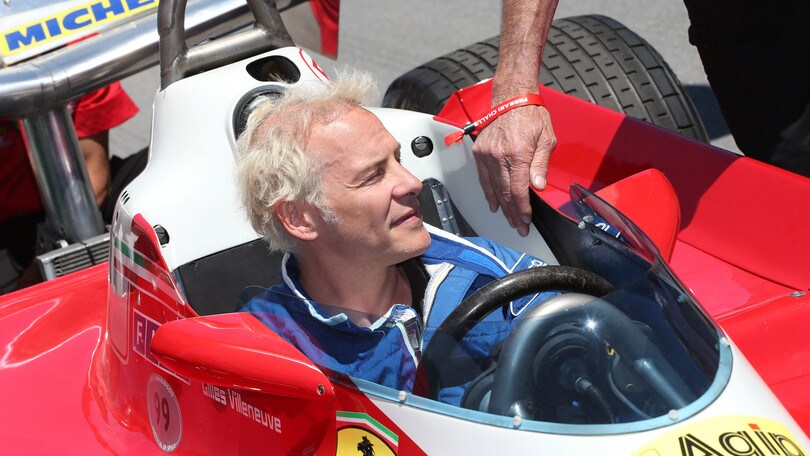 F1, Villeneuve fa marcia indietro su Hamilton