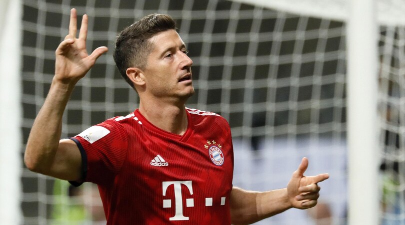 Bayern Monaco, è Lewandowski show: 5-0 all'Eintracht e Supercoppa per Kovac