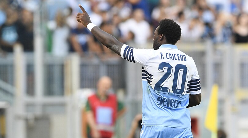 Crollo Lazio: in 9 a Francoforte cede 4-1 contro l’Eintracht Crollo Lazio: in 9 a Francoforte cede 4-1 contro l’Eintracht