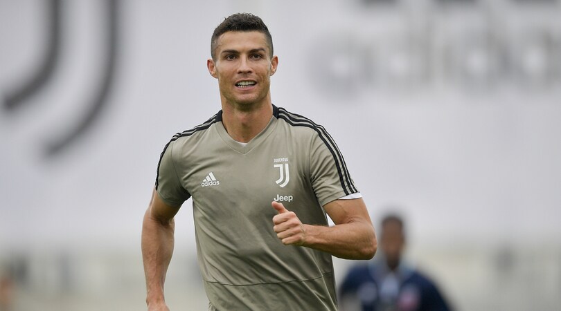 Piatek in dribbling:
