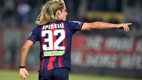 Serie B, Crotone-Padova 2-1: Spinelli apre le danze, Firenze le chiude