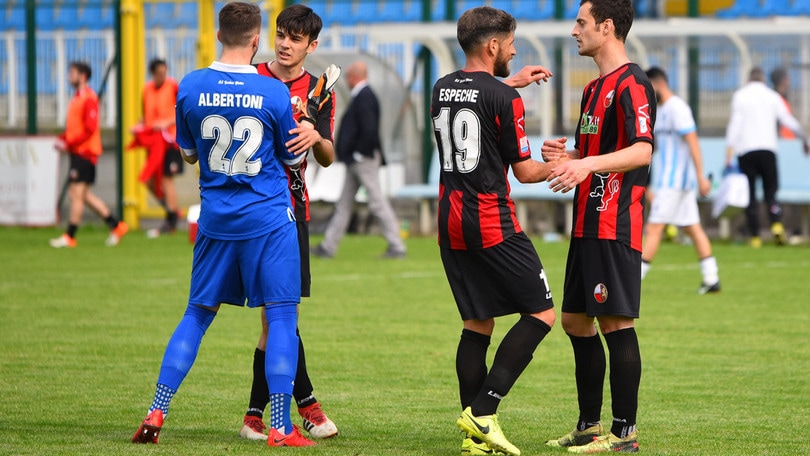 Serie C, 11 punti di penalizzazione per la Lucchese