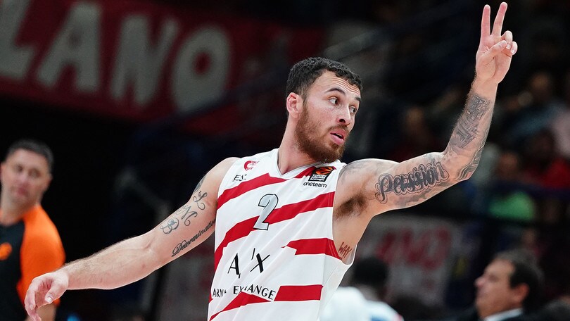 Eurolega, Milano vince allo scadere: James stende l'Efes
