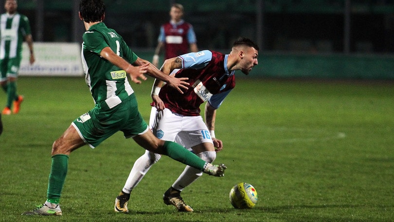 Calciomercato Matera, rinnova Dammacco