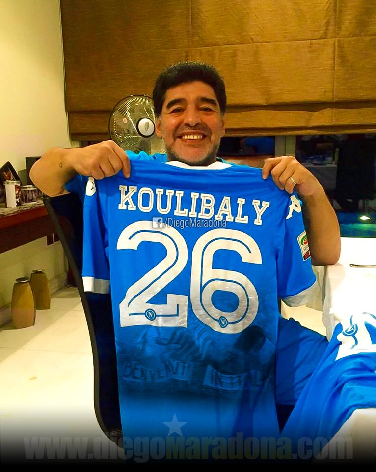 Maradona: «Sto con Koulibaly, mi sento ancora più napoletano»