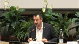 Salvini: "Sradicheremo i teppisti"