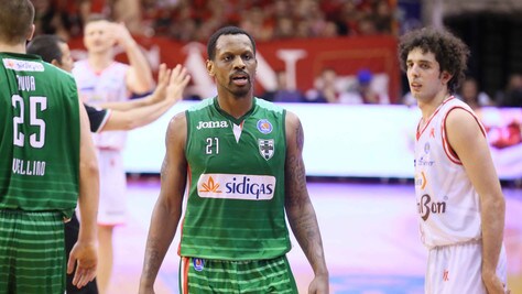James Nunnally all'Olimpia Milano