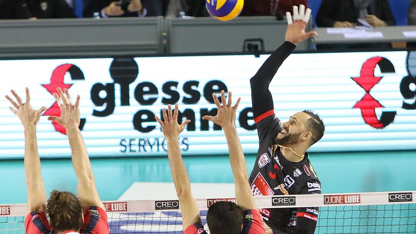 Volley: Superlega, problemi muscolari per Juantorena