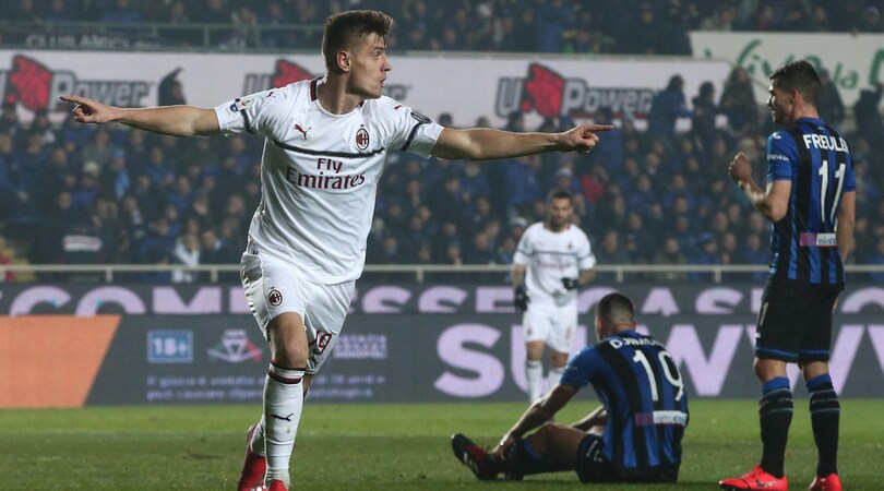 Milan, Piatek show: che doppietta a Bergamo