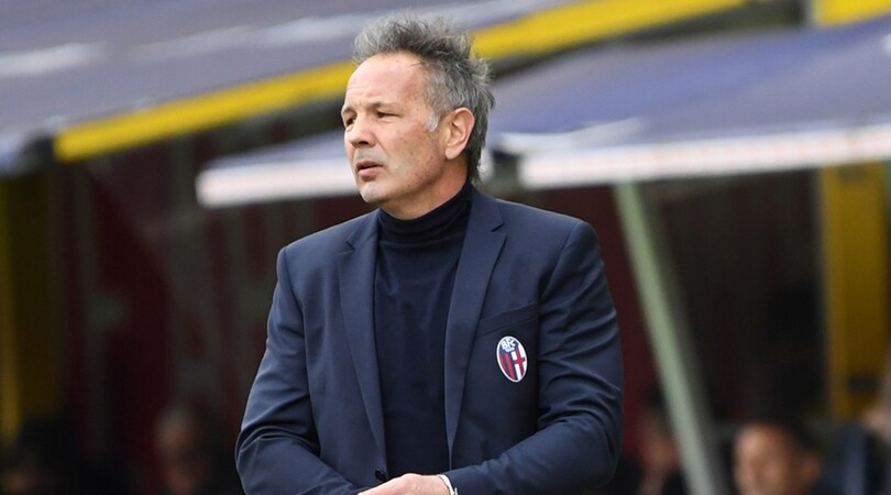 Bologna, i convocati per Roma: out Destro e Mattiello
