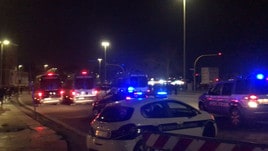 Derby, lancio di petardi all’esterno dell’Olimpico: tensione a Piazza Mancini