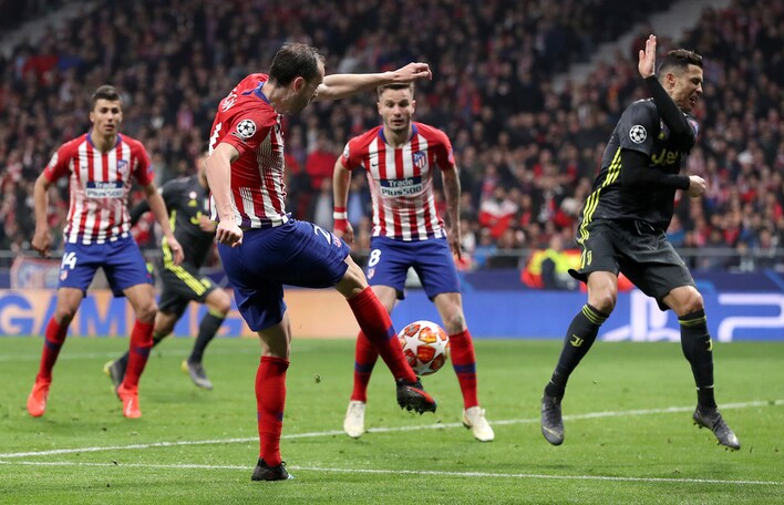 Juve-Atletico Madrid, si ferma Godin: è in dubbio per Torino