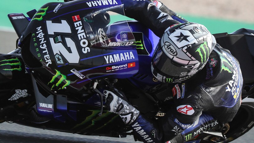 MotoGp Qatar: Vinales si prende la pole position, secondo Dovizioso